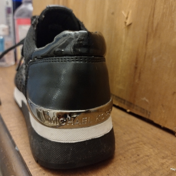 Michael kors size 7 brand new - Picture 4 of 5